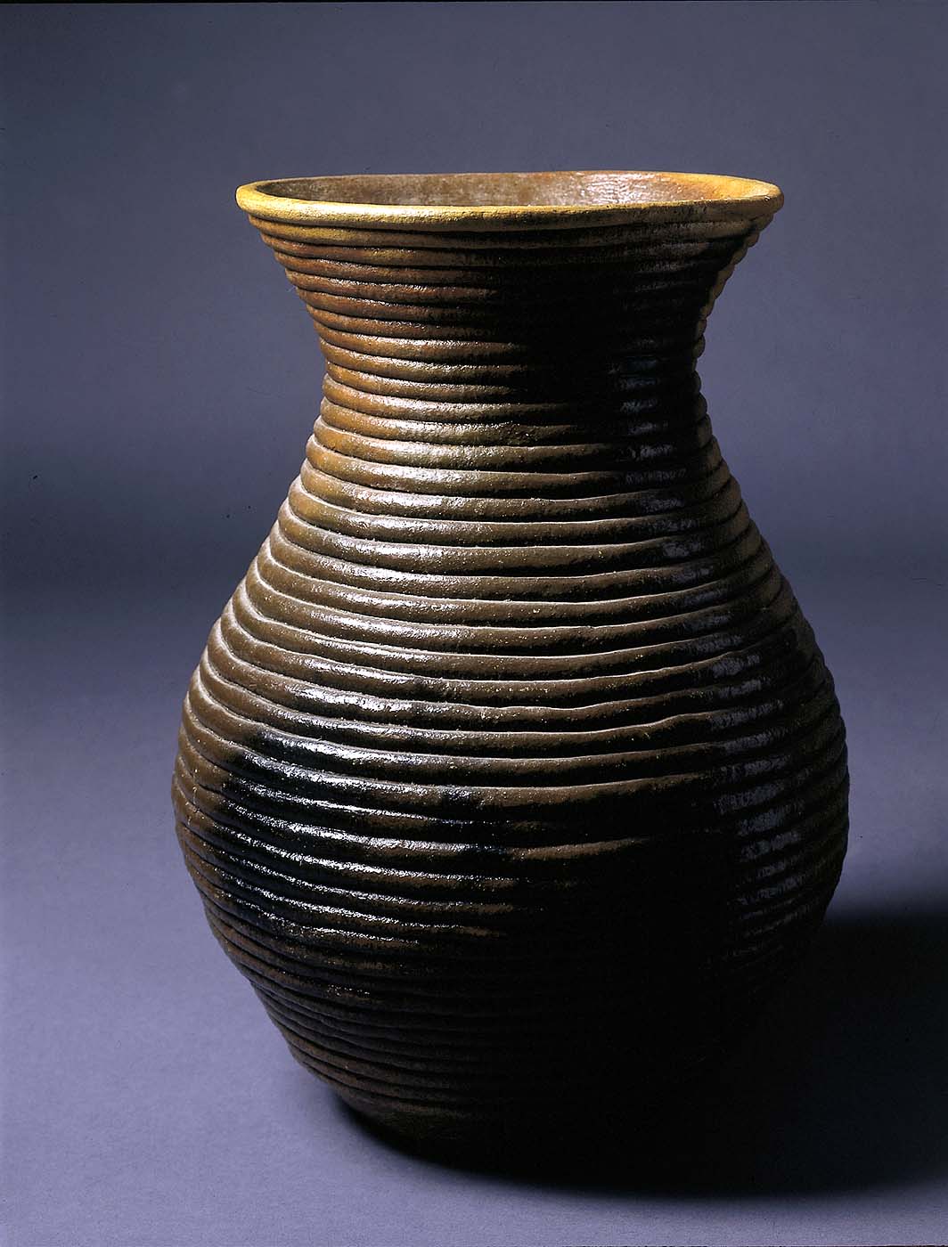 Link to a youtube video on how to make coil construction pots.